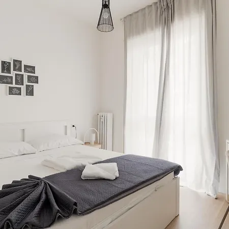 Appartamento Guesthost - Bright M1 Pasteur *