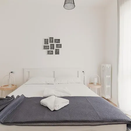 Guesthost - Bright M1 Pasteur Appartamento